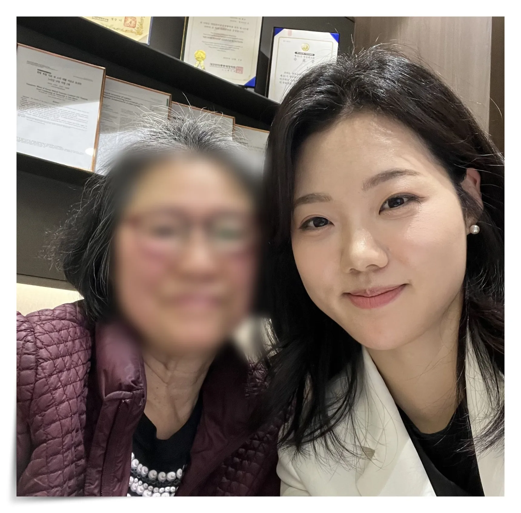 말초성 안면마비 초기증상부터 안면마비 자가진단법, 이비안한의원 환자와의 사진 촬영